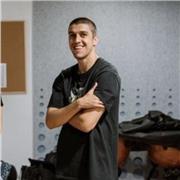 Estudiante de cuarto curso de ingeniería mecánica con experiencia dando clases de refuerzo